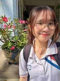 Gia sư Nguyễn Ngọc Lan Anh dạy kèm tại nhà
